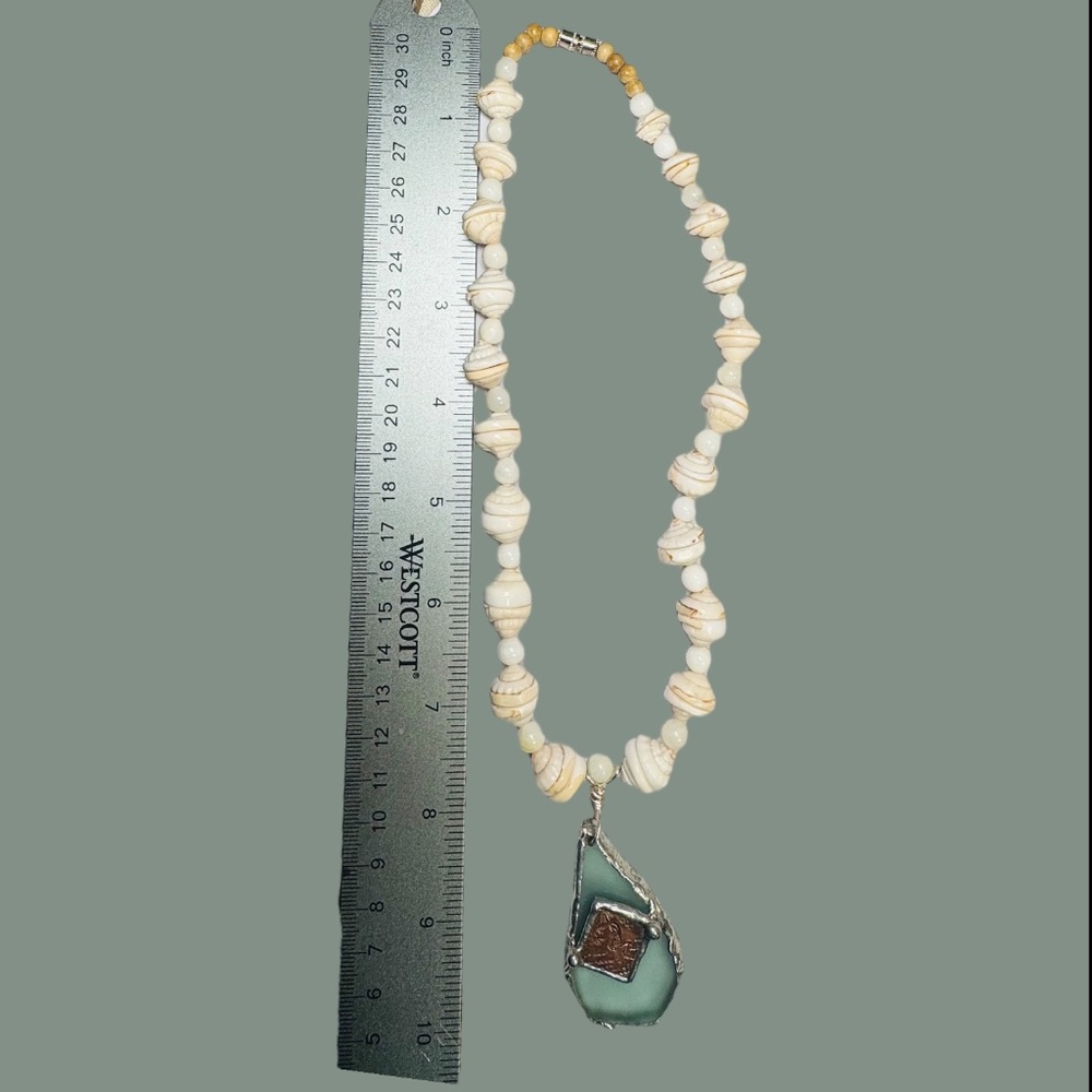 VNTG Hawaiian Heishi Puka Shell Necklace W/ Sea Glass & Copper Mermaid Pendant - Picture 8 of 16
